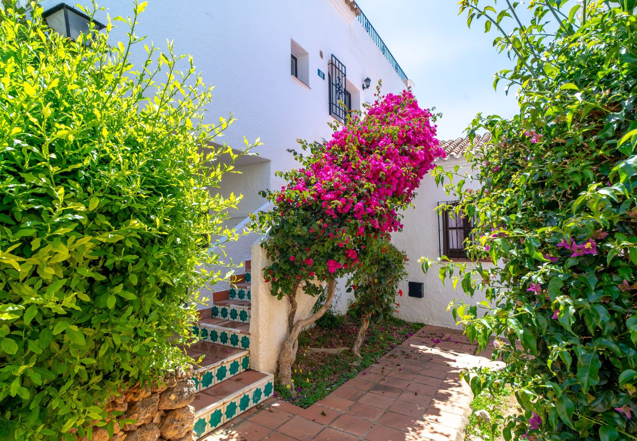 Appartement in Nerja - Hibiscos Seaview Terrace by Casasol