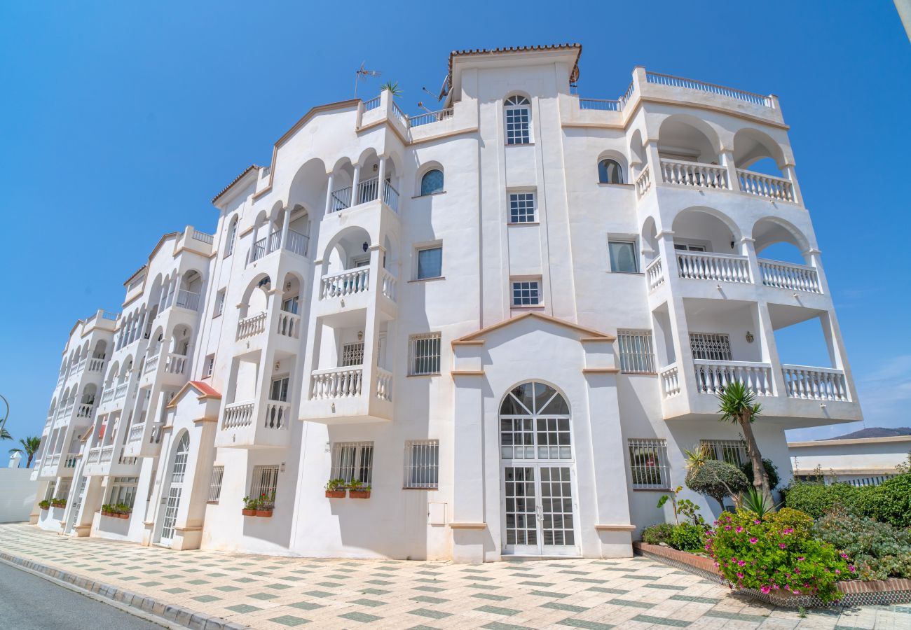 Appartement in Nerja - Stella Maris Beachfront 1J by Casasol