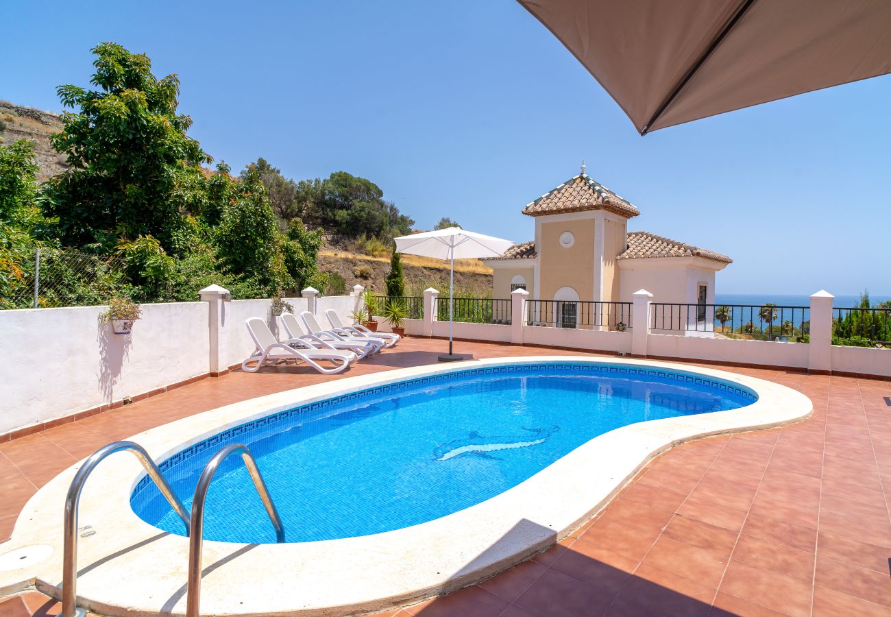 Villa in Torrox Costa - Villa Tamango Hill Vistamar by Casasol