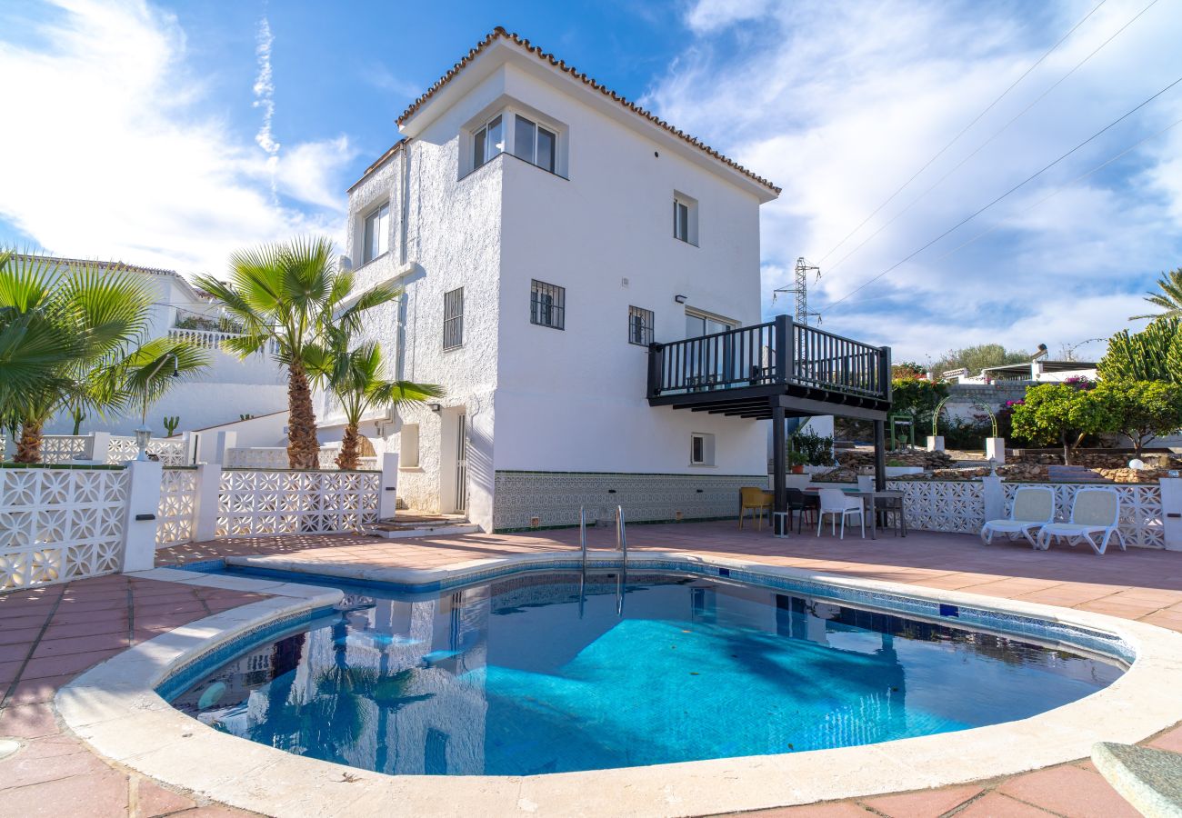 Villa in Nerja - Villa Mauri Private Pool by Casasol