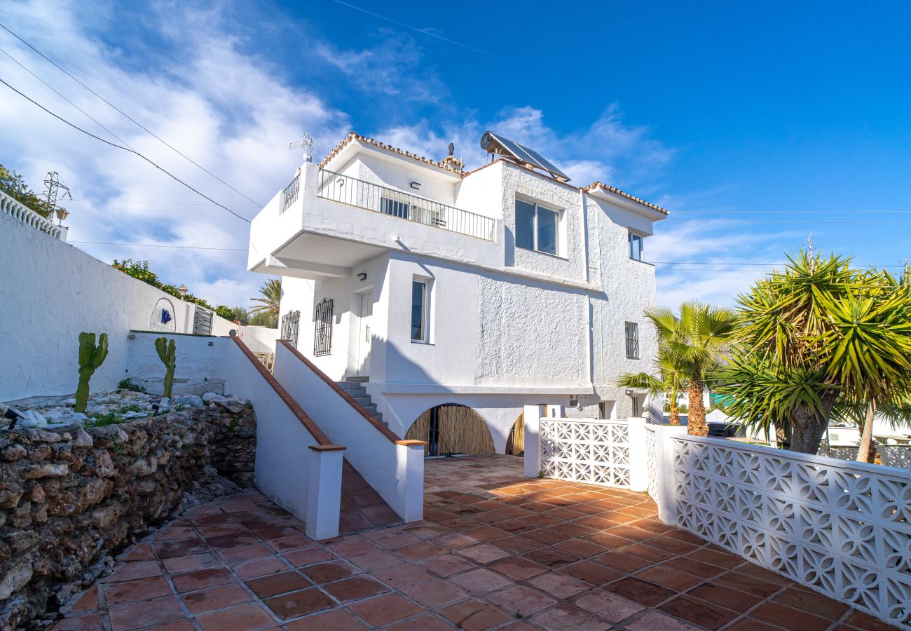 Villa in Nerja - Villa Mauri Private Pool by Casasol