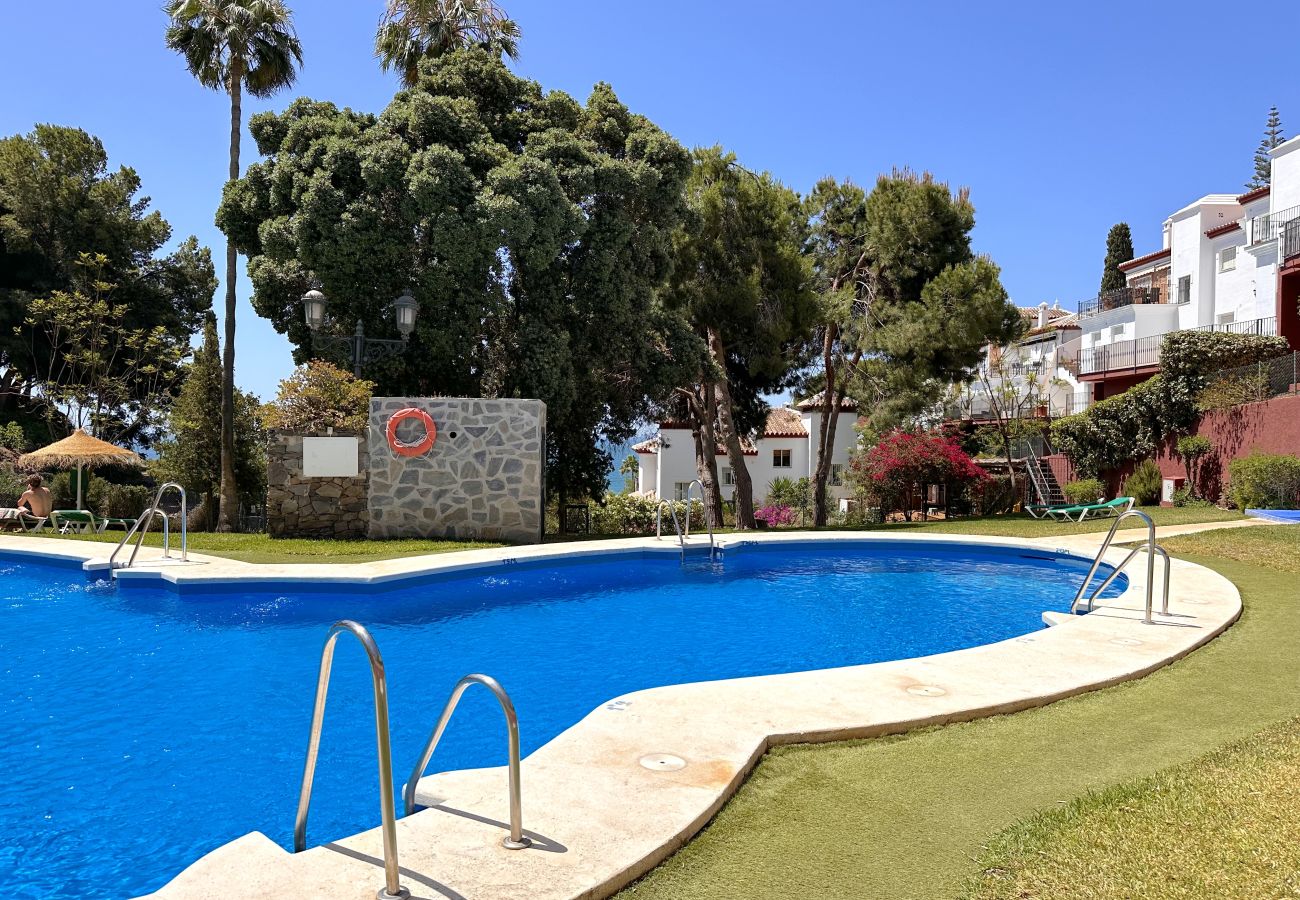 Villa in Nerja - Villa Ladera del Mar Private Pool by Casasol